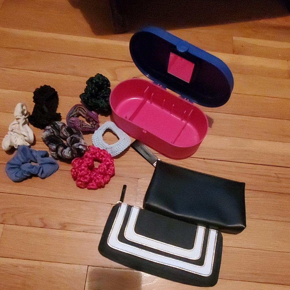 Makeup bag bundle
